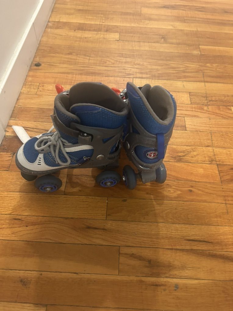 Kids Adjustable Rollerskates