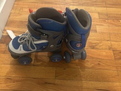 Kids Adjustable Rollerskates