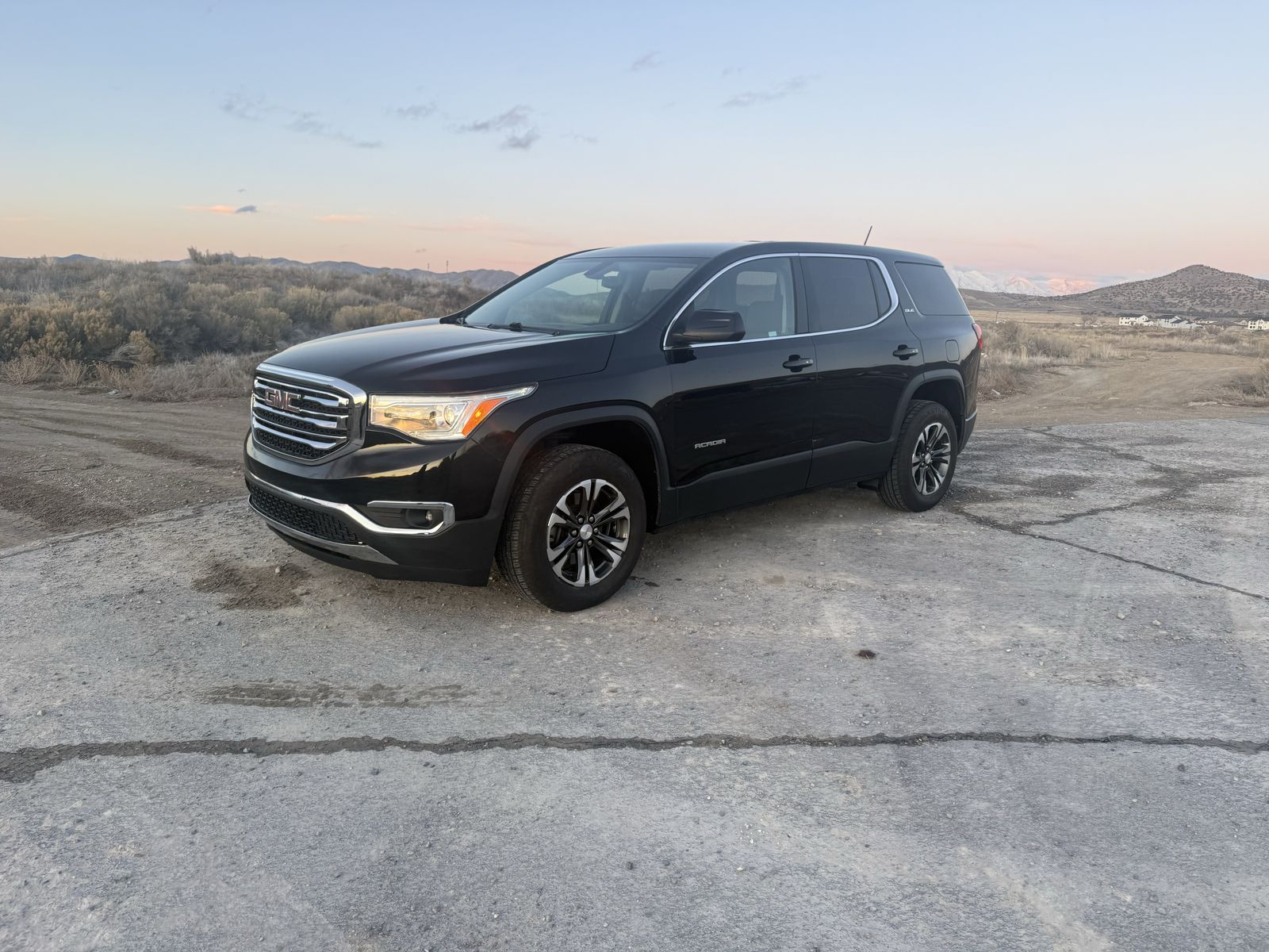 2019 GMC Acadia SLE-1