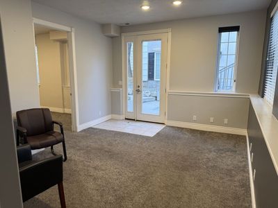 Office Suite in Sandy Available