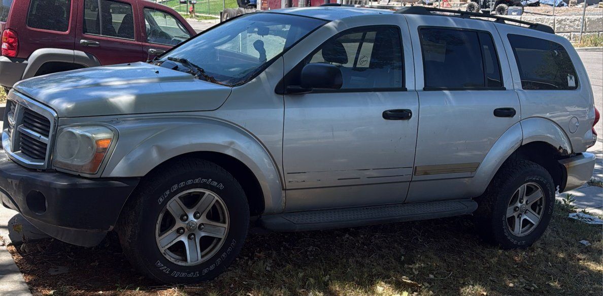 Dodge Durango 2005 Silver SUV - Needs Some TLC
