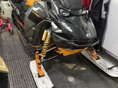 2024 Ski Doo 850 Turbo Summit X Expert Pkg