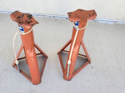 JACK STANDS (Used)