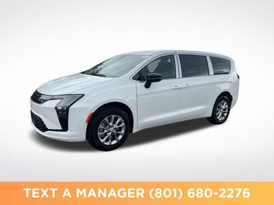 2027 Chrysler Pacifica Select