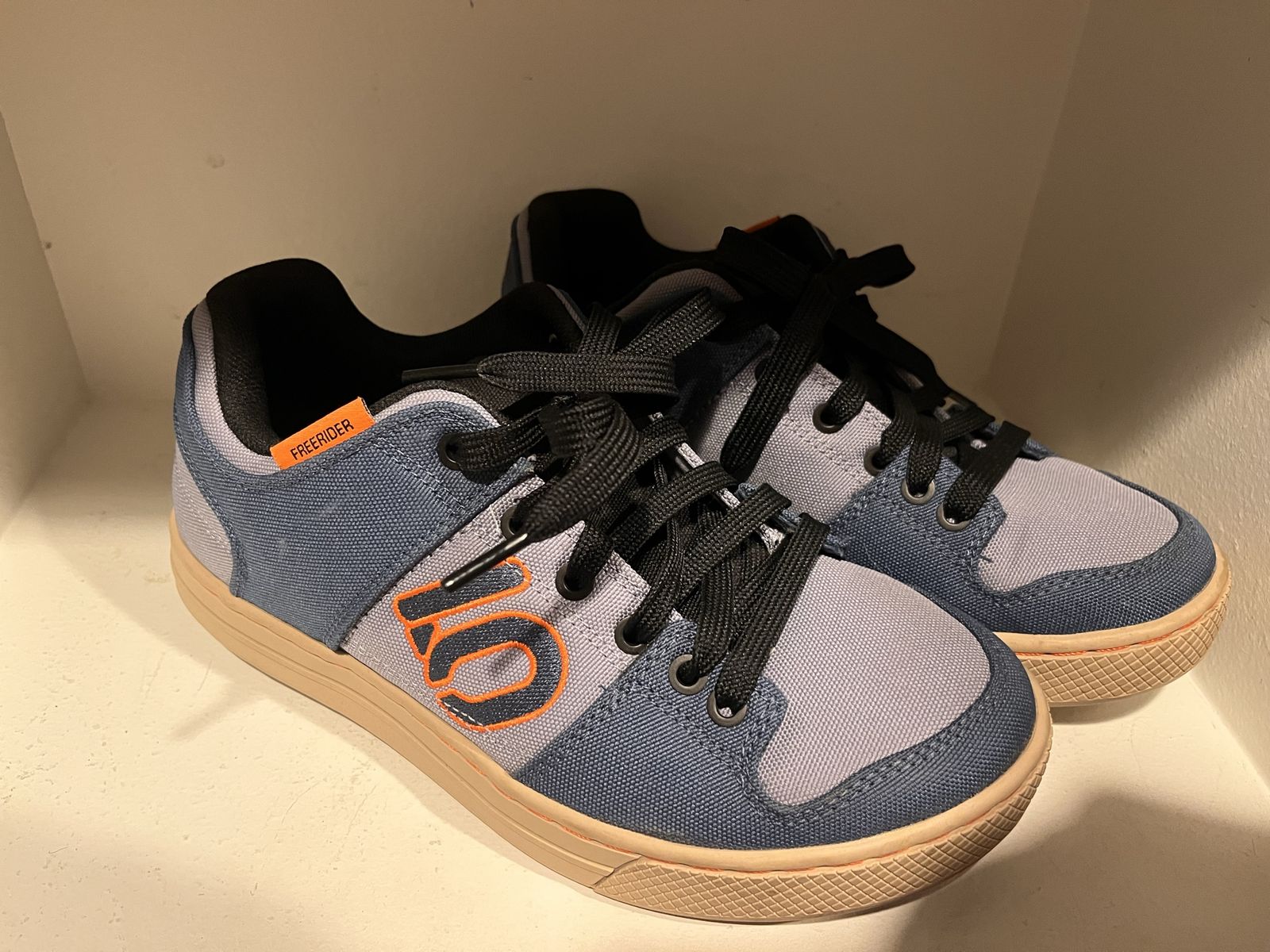 Five Ten Freerider Mountain Bike Shoes - Blue/Orange, Women’s 9 Flat Pedal Design