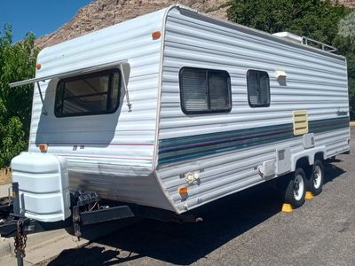 1998 Coachmen Catalina Lite 234CB