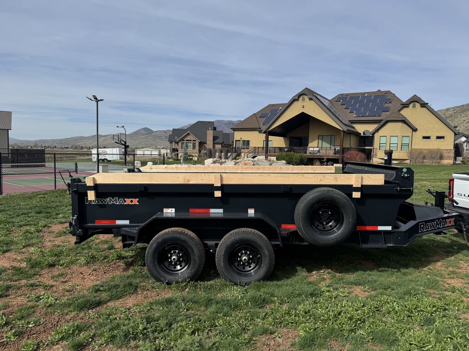 Dump Trailer rental