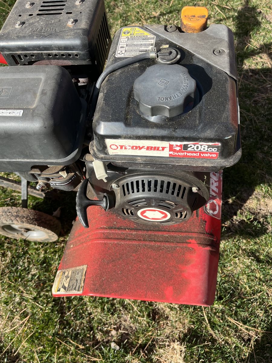 Troy-Bilt Colt fronttine tiller – 208cc