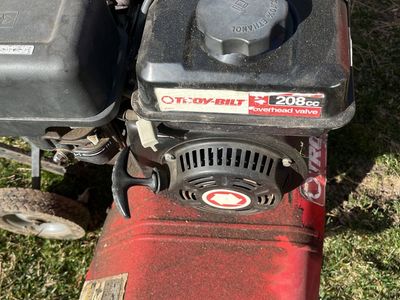 Troy-Bilt Colt fronttine tiller – 208cc