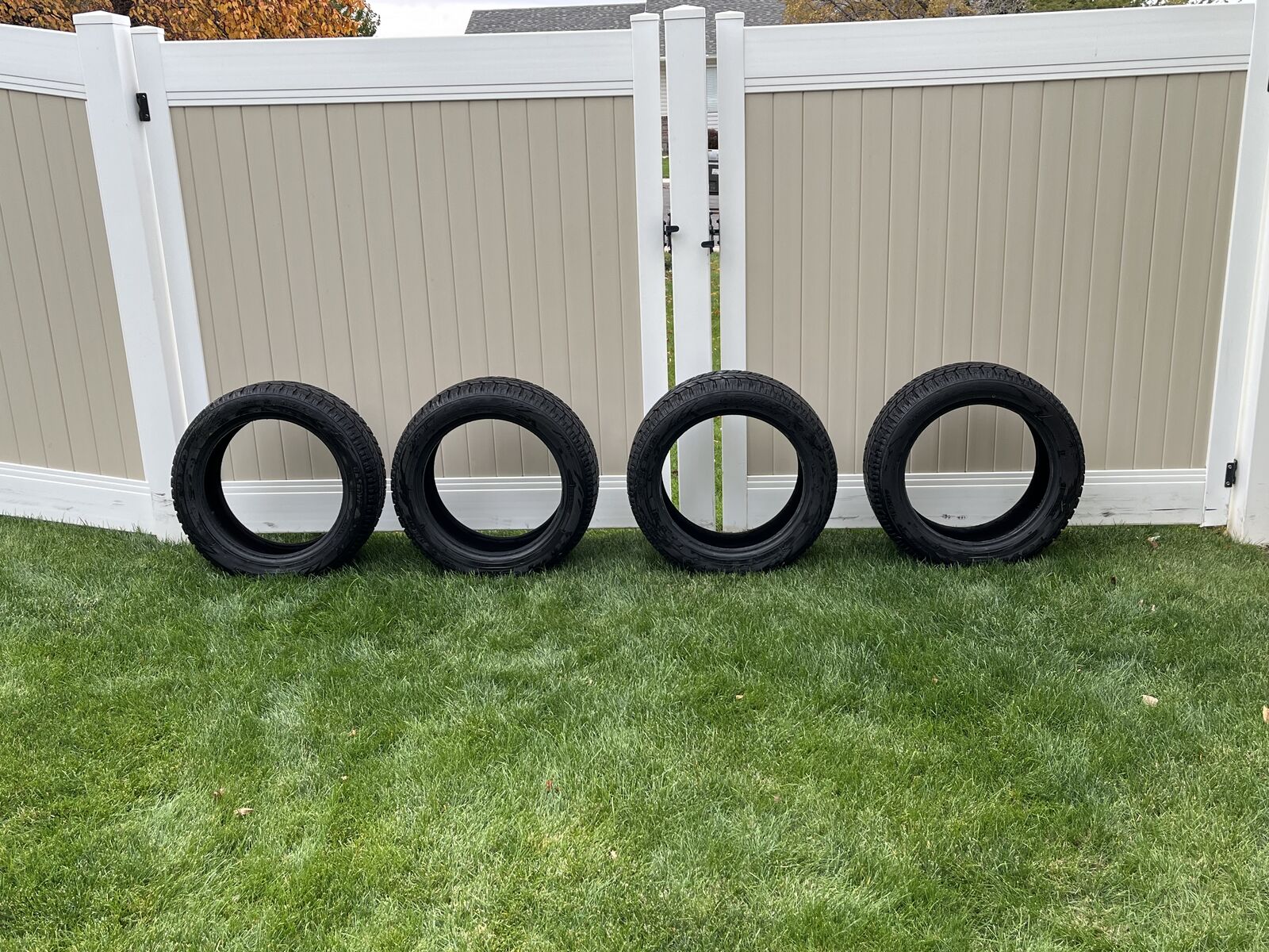 Toyo Snow Tires 235/50R18 H97