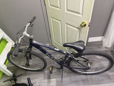 Raleigh Eva 2 Mountain Bike $120 – Orem, UT