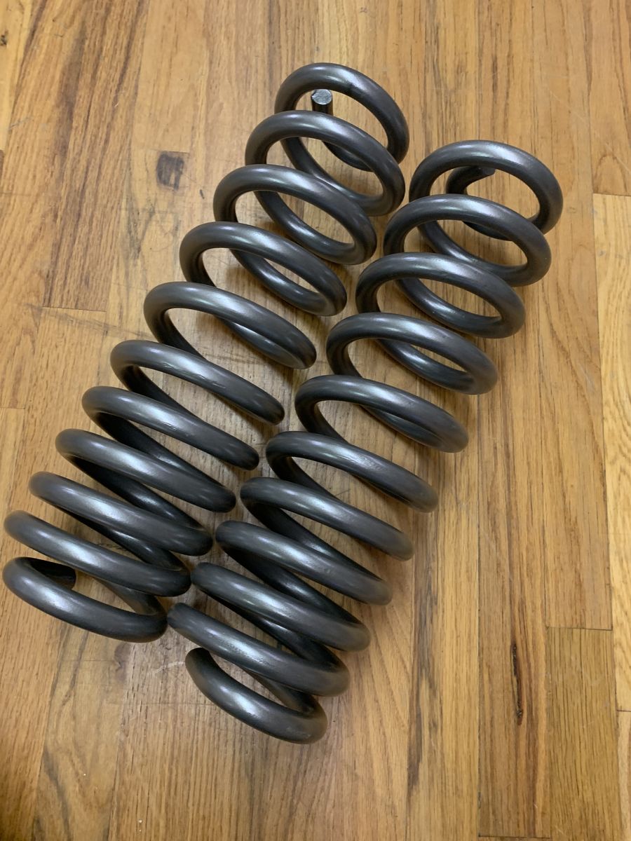 Rough Country 2.5" inch Coil Springs for Ford Bronco (80-96) Ford F-150 (80-96) F150 Rough Country 9257