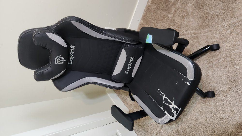 gaming chair