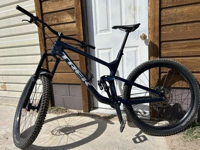 2022 Trek Slash 9.7 XL