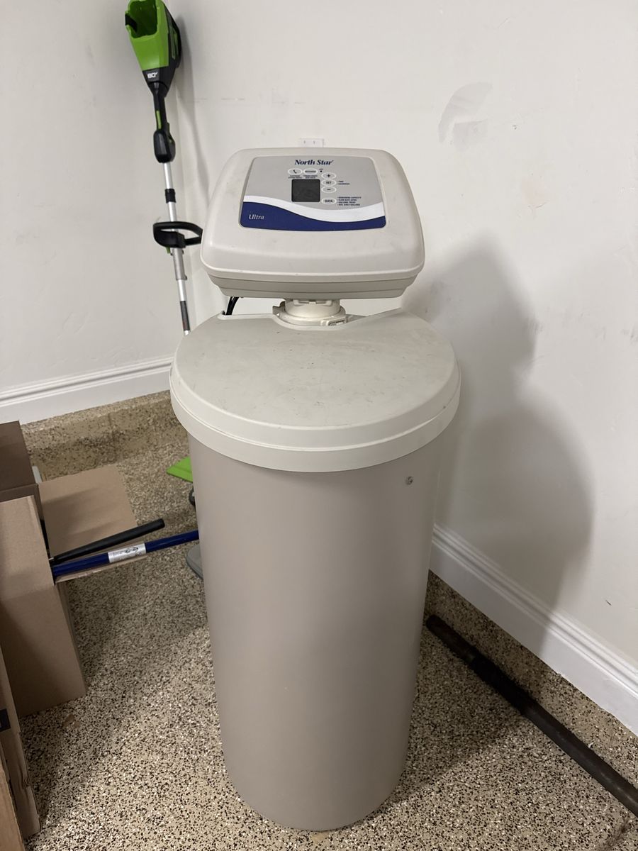 North Star Ultra NS40 Water Softener System - the system developed a small leak. I'm not sure if it's an easy fix but the unit w