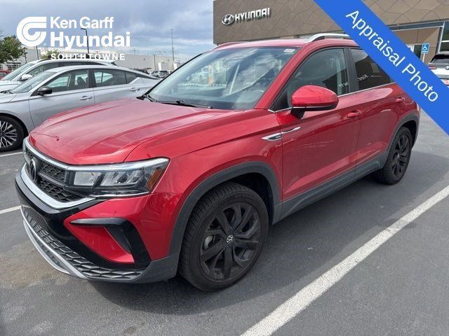 2022 Volkswagen Taos SE 4Motion