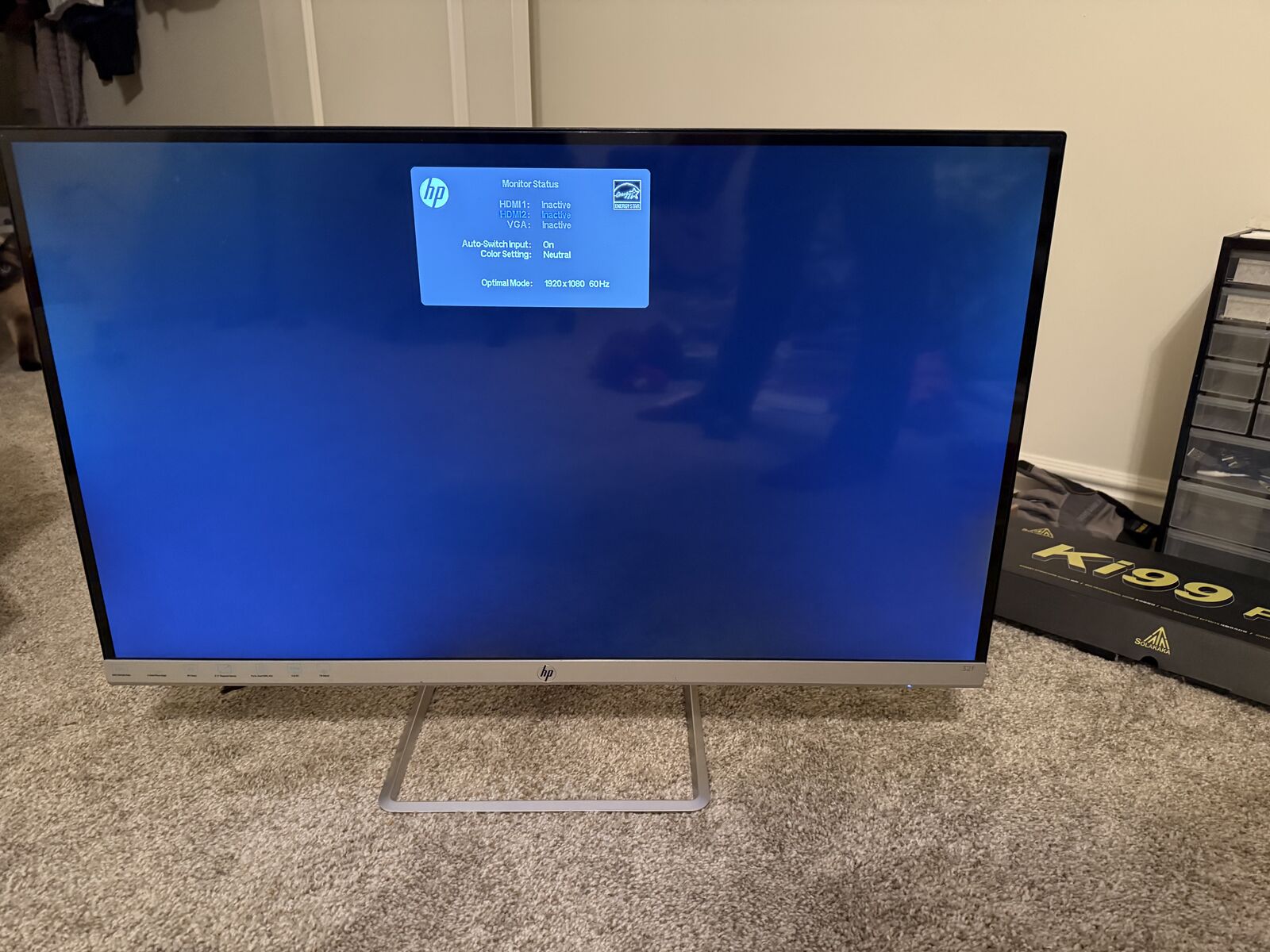 32” HP Monitor