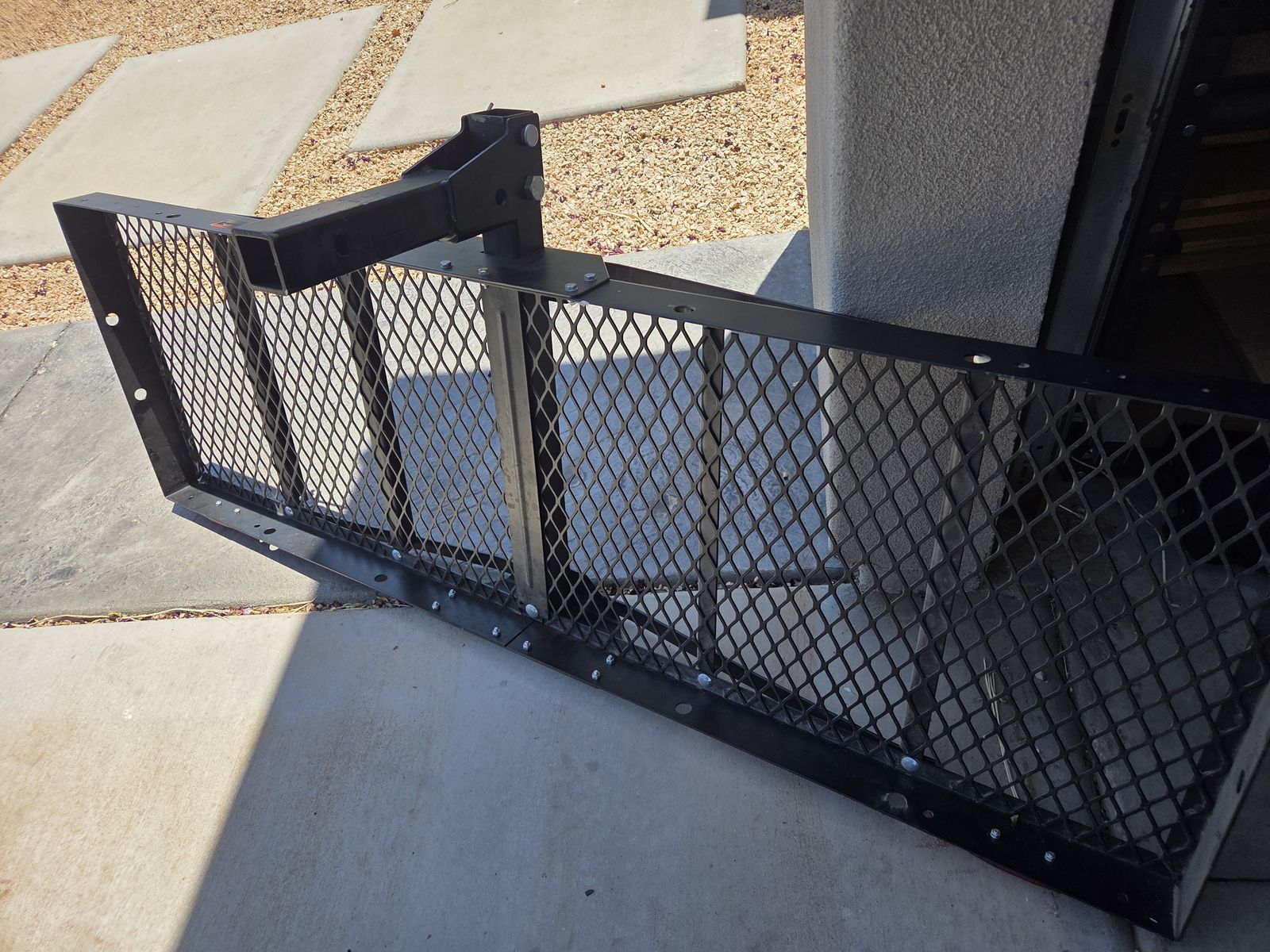 Hitch rack