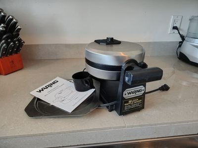 Waring Pro Belgian Wafflemaker