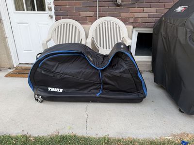 Thule Round Trip Traveler Travel Bag