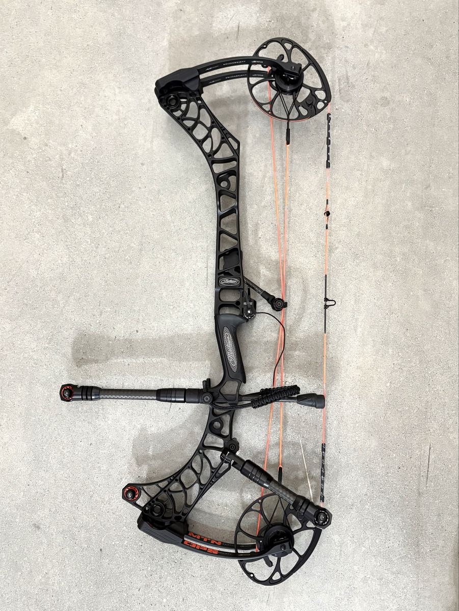Main image 4