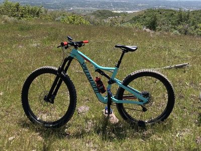 Womans StumpJumper Specialized Mountain Bike