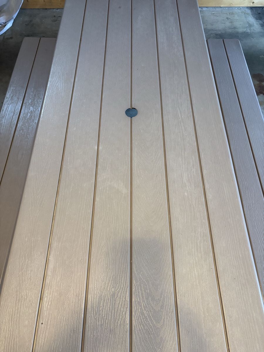Main image 4