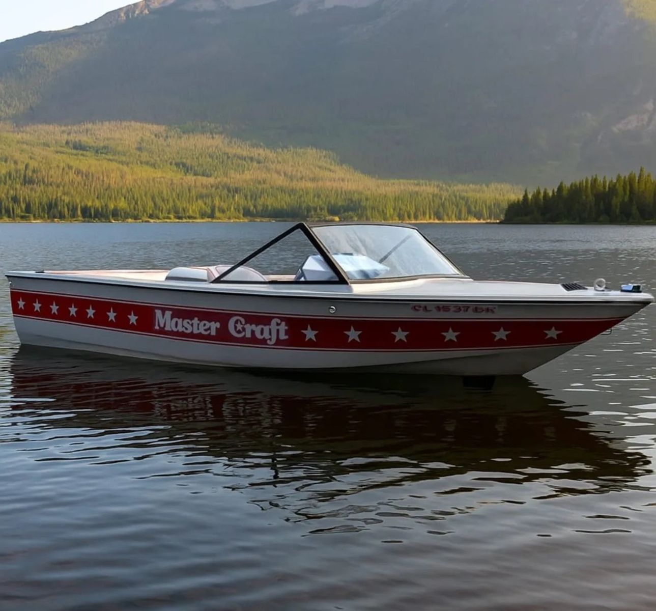 1984 MasterCraft Stars and Stripes, S&S, 19 Skier - Original Owner, Original PCM 351 Engine, 329 Hrs - Denver, CO