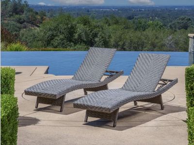 Sunvilla Woven Chaise Lounge Chairs with Wheels (2-pack) - Gray, Patio Furniture
