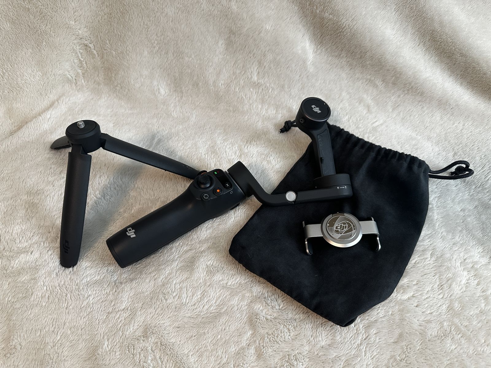 DJI Osmo Mobile 6 Smartphone Gimbal Stabilizer — Like New