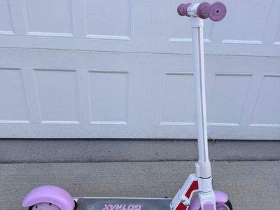 GOTRAX Kids Electric Scooter - Pink and White