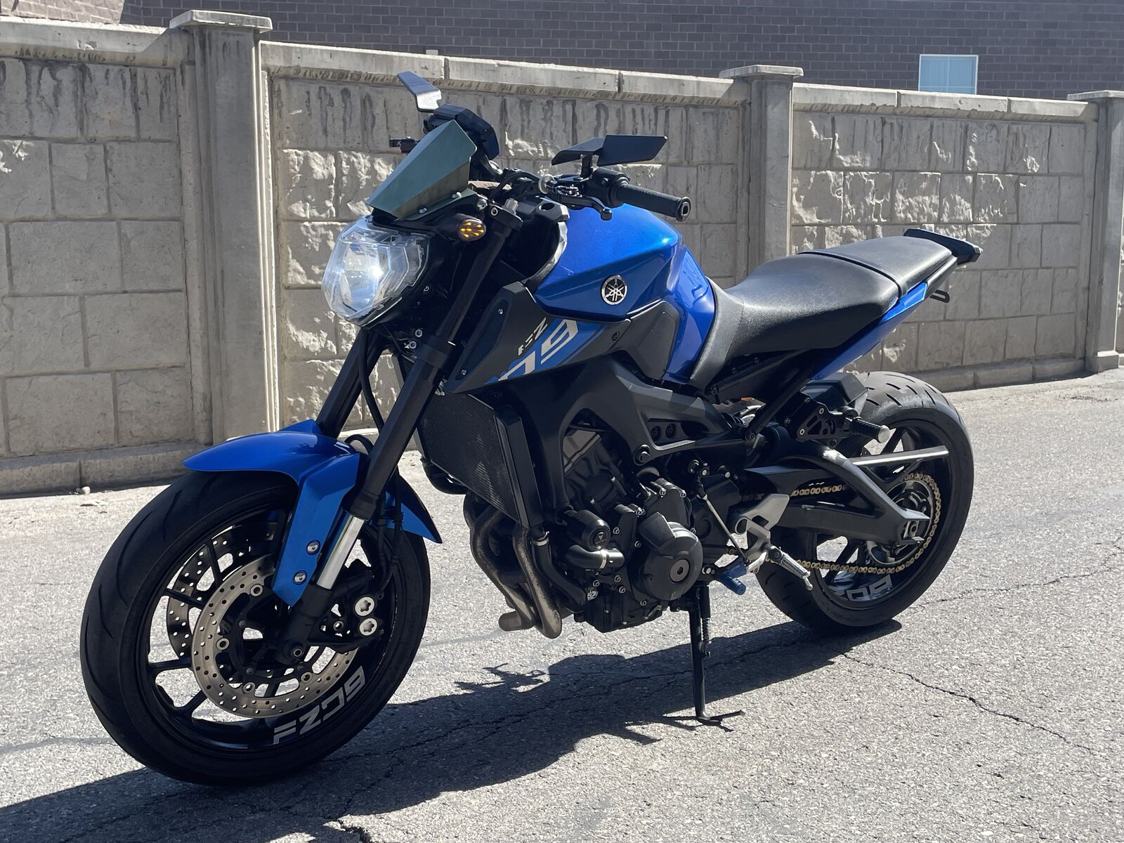2016 Yamaha FZ-09