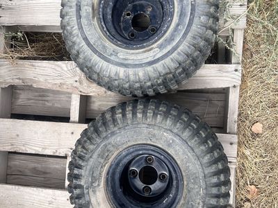 22x11-8 wheels