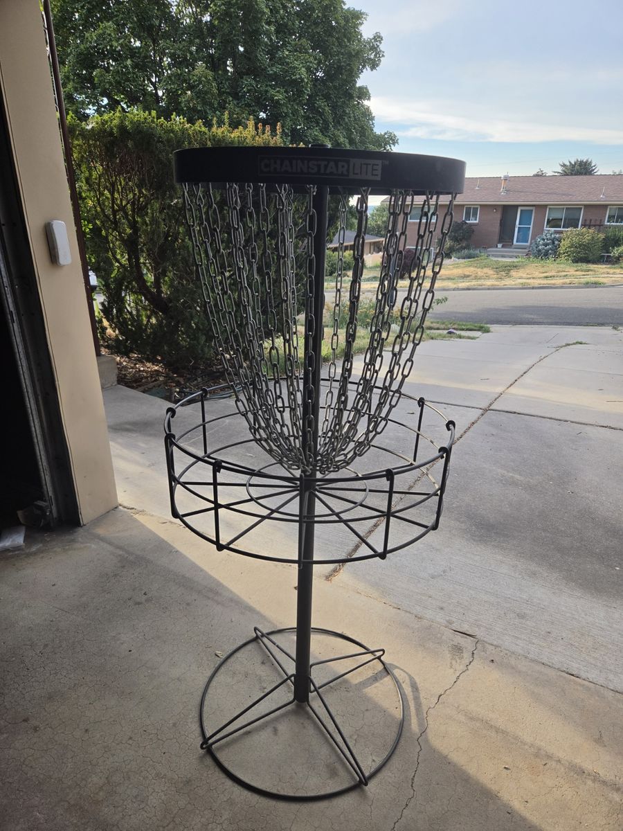 Discraft Chainstar Lite Disc Golf Basket