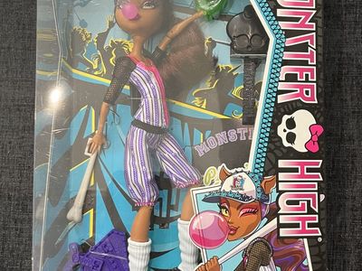 Monster High Ghoul Sports Clawdeen Wolf Doll Mattel BJR12 NIB