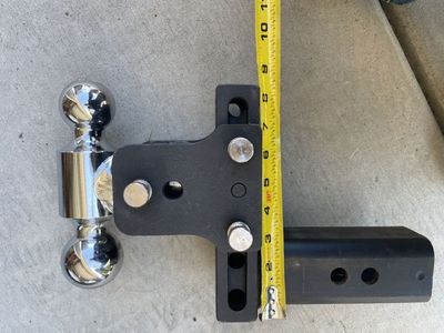 B&W Trailer Hitch - 14,500 lbs 2.5" Model 8 Blk T&S Dual Ball 2