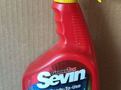 GARDENTECH Sevin Ready-To-Use Insect Killer for Ornamentals, Flowers, Fruits & Vegetable Gardens