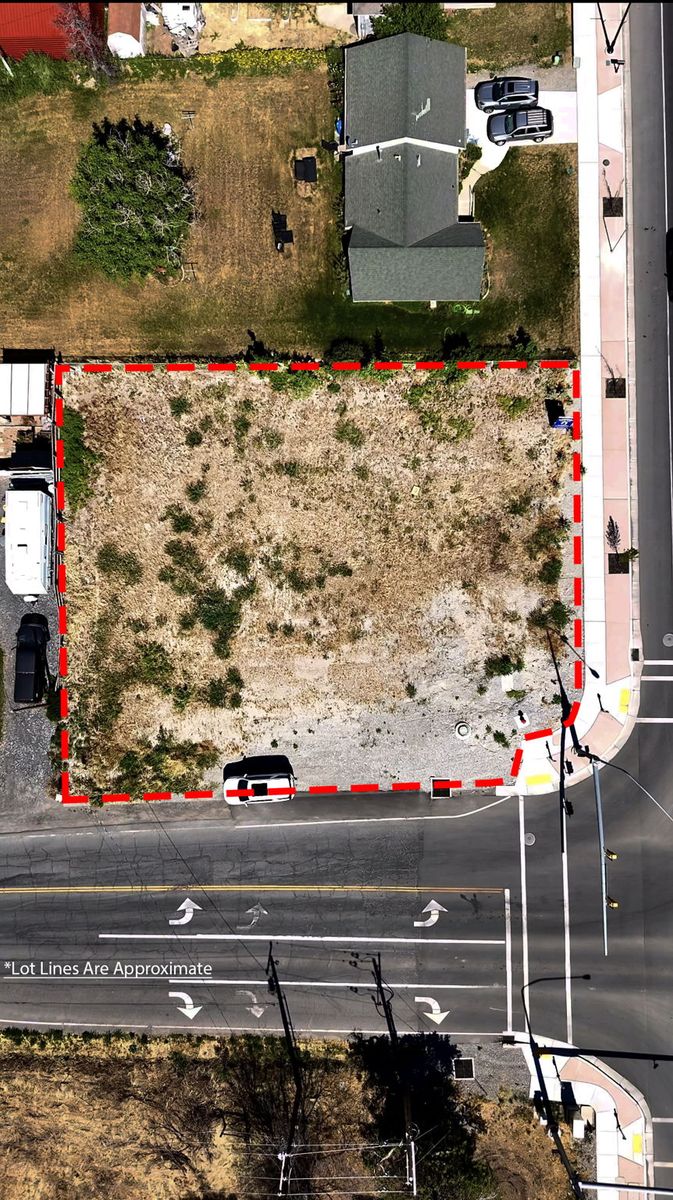 Commercial lot for sale in Santaquin