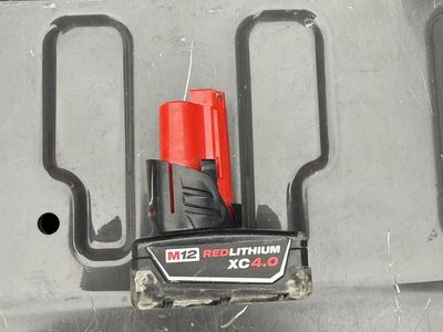 M12 Milwaukee 4.0 ah battery