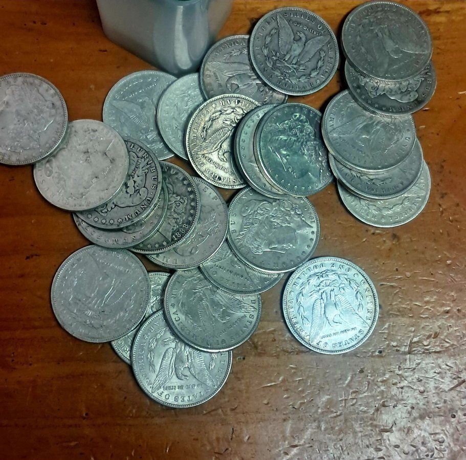 20 Morgan Dollars (Full Stack)