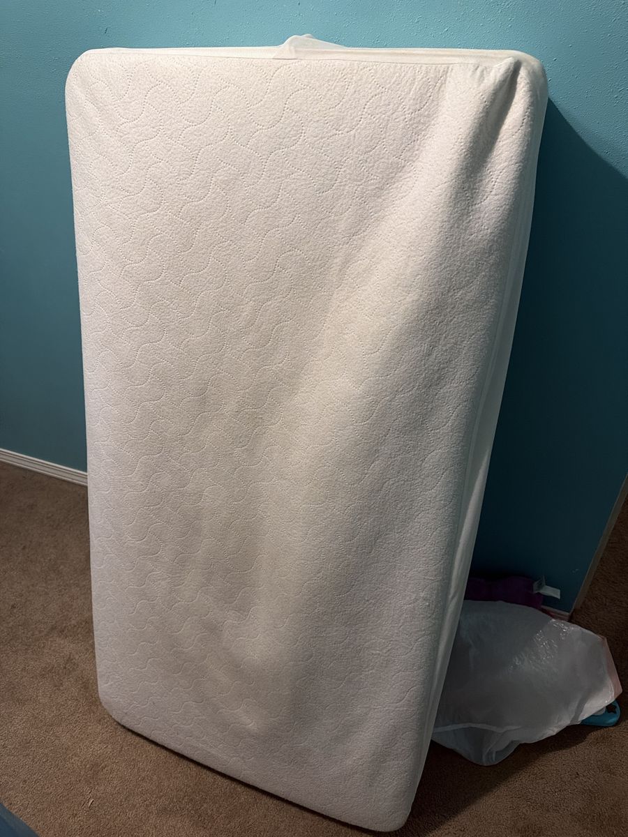 Sealy Signature Precious Rest Extra Firm Infant & Toddler Mattress