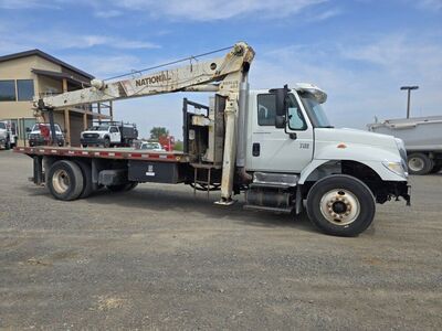 2007 International 7300 55' 16k# Crane