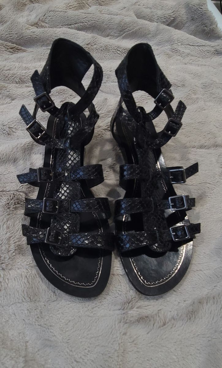 Antonio Melani Gladiator Leather Sandals (Size 7)