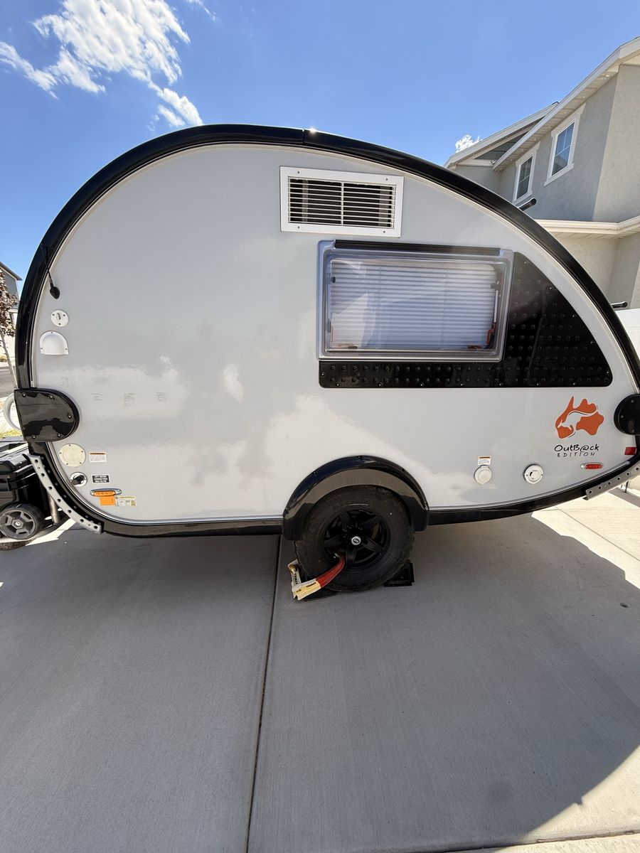2016 NuCamp T@B Outback 320