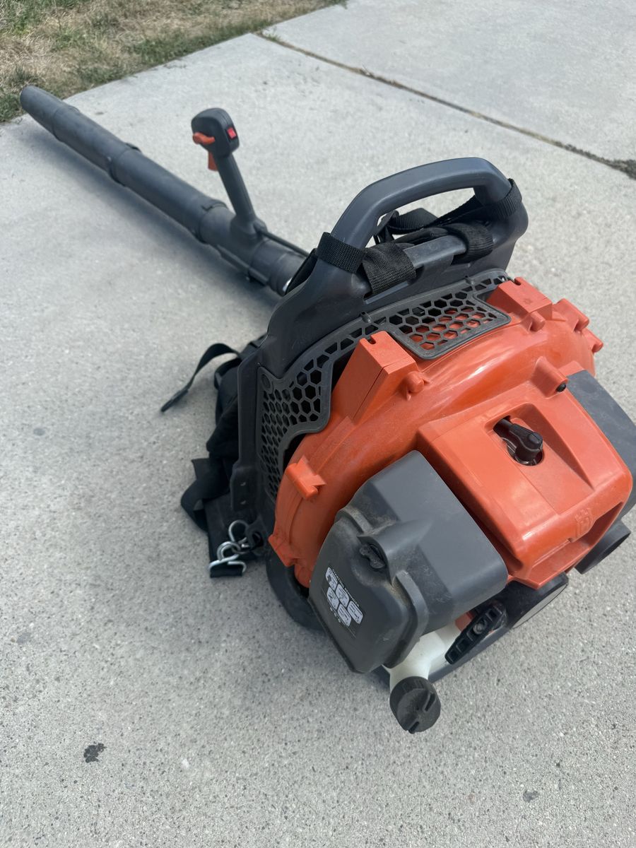 Main image 5
