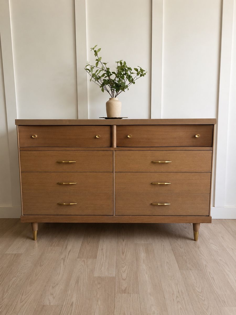 Beautiful Refinished Basset Tan Washed 6-Drawer Mid Century Dresser