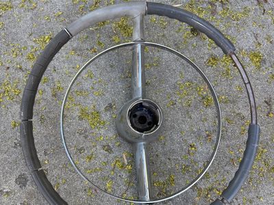 Steering wheel Cadillac