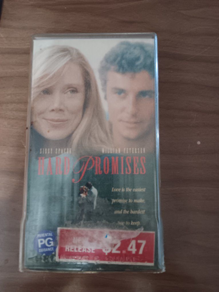 Hard Promises VHS Movie Tape Sissy Spacek William Petersen PG