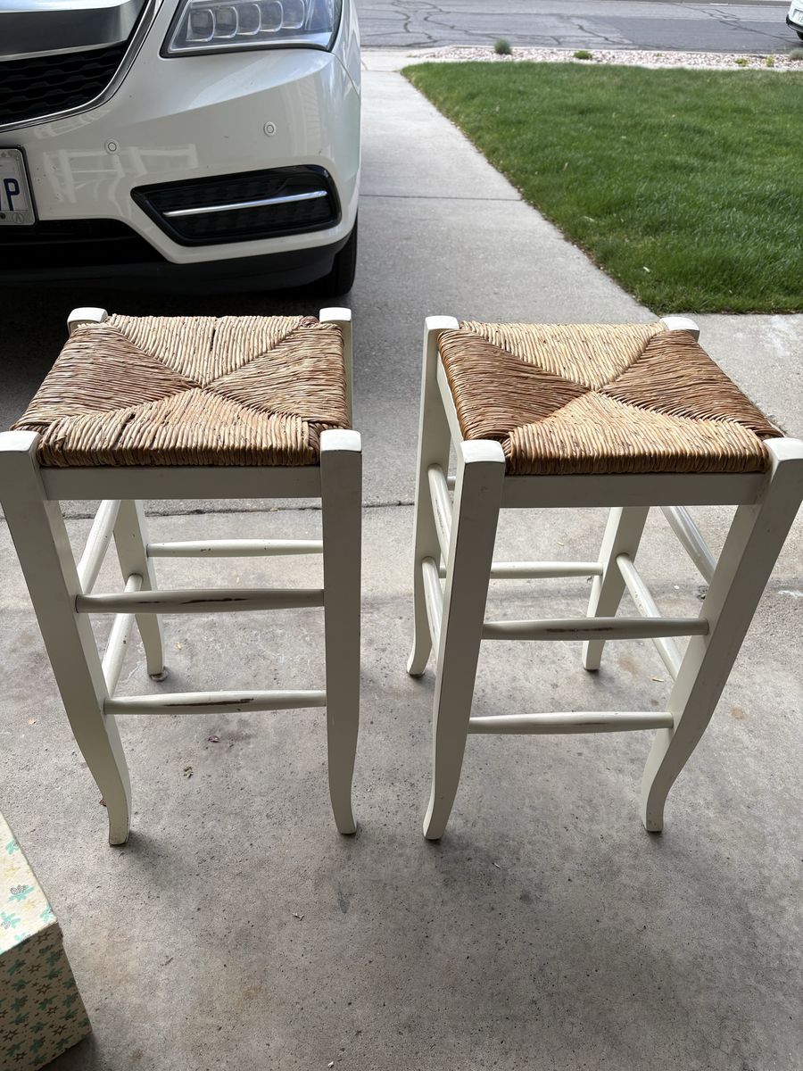 Pottery Barn Barstools