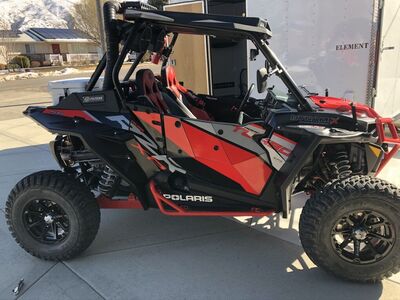 2018 POLARIS TURBO DYNAMIX 1100 miles